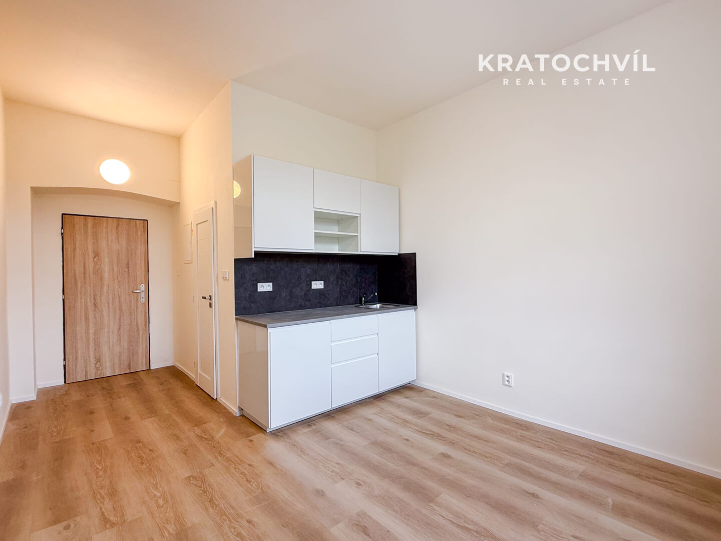 BYT 1+KK | 25 m2, Kutná Hora - 10 000 Kč + popl.