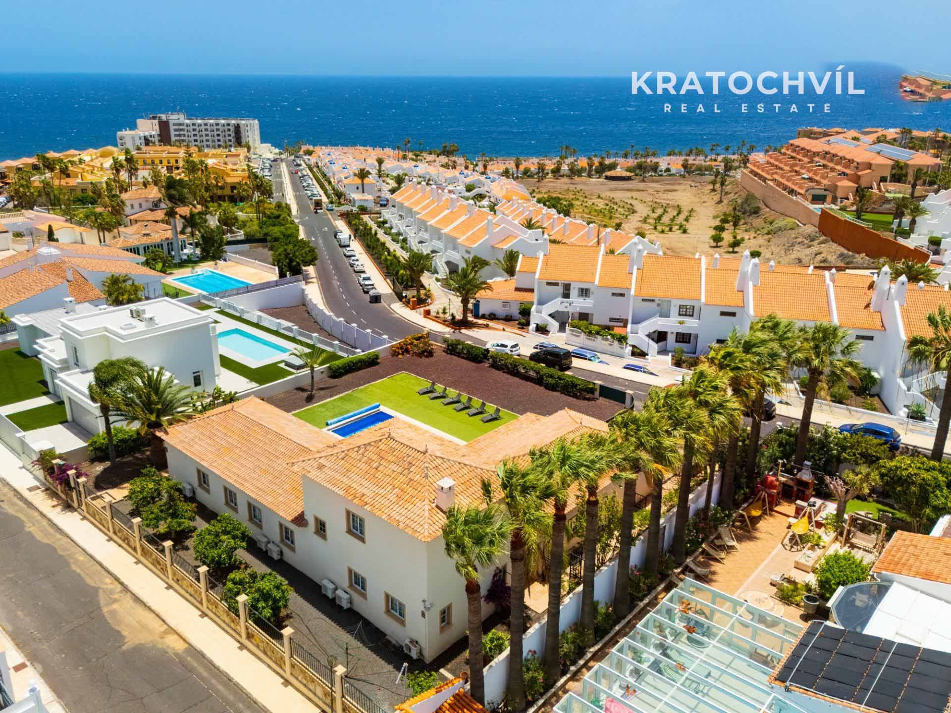 LUXUSNÍ VILA 8+kk | ŠPANĚLSKO - TENERIFE  (GOLF DEL SUR)  44 000 000 Kč