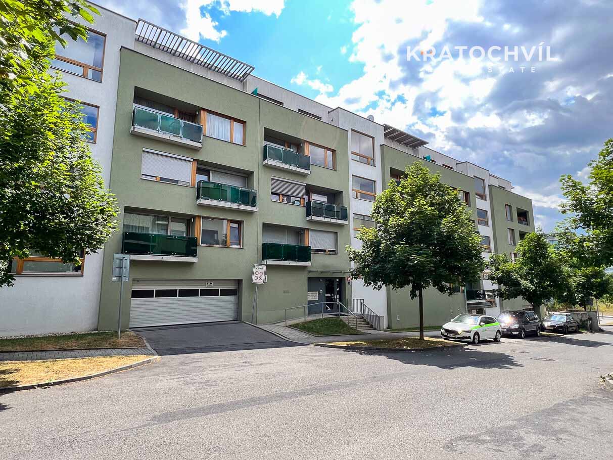 PRONÁJEM BYTU 61 m² – PRAHA 5  -  24 000 Kč + popl.